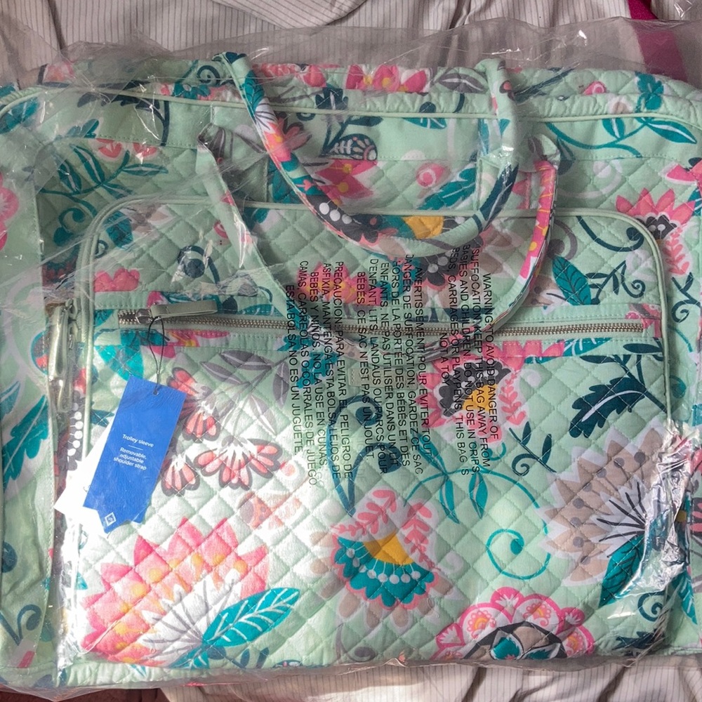 Vera Bradley Iconic grand weekender